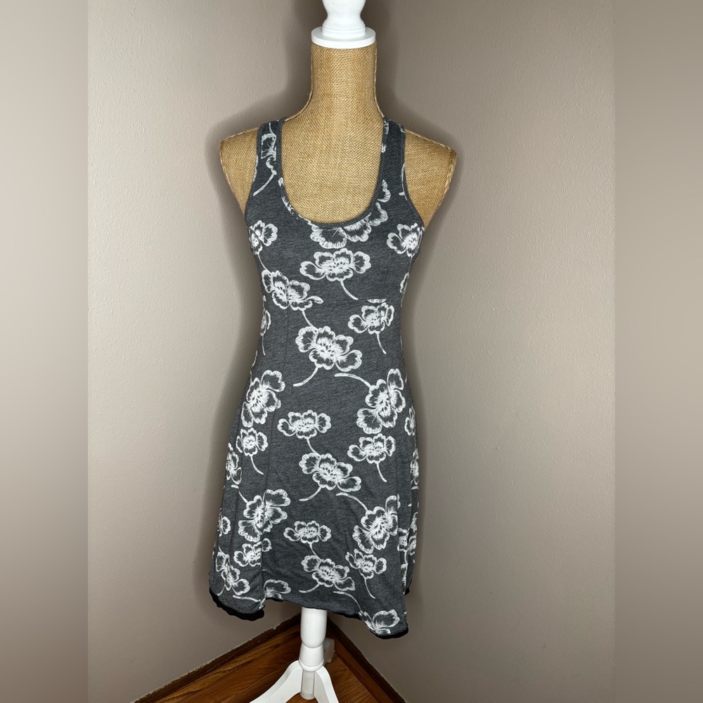 Soybu Grey Floral Lined Built-in Bra Small A-line Mini Dress
